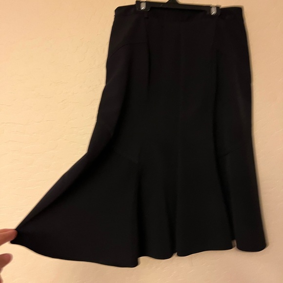 East 5th Black Skirt - Picture 9 of 14